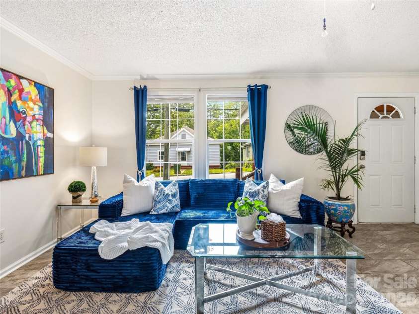 144 Hanover Street, Asheville, NC 28806.  MLS# CAR4405111, YatesRealty ID 25150. 