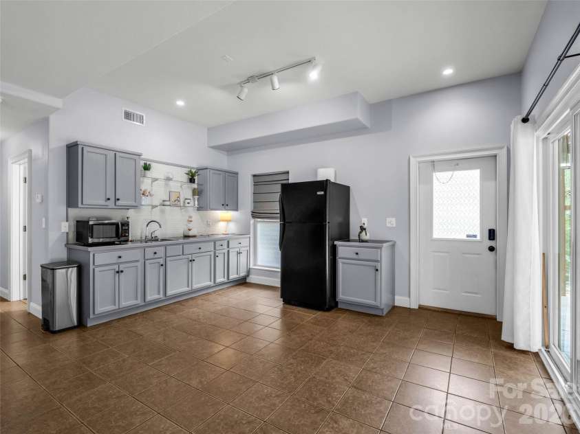 391 Clearwater Parkway, Rutherfordton, NC 28139.  MLS# CAR4385126, YatesRealty ID 25151. 