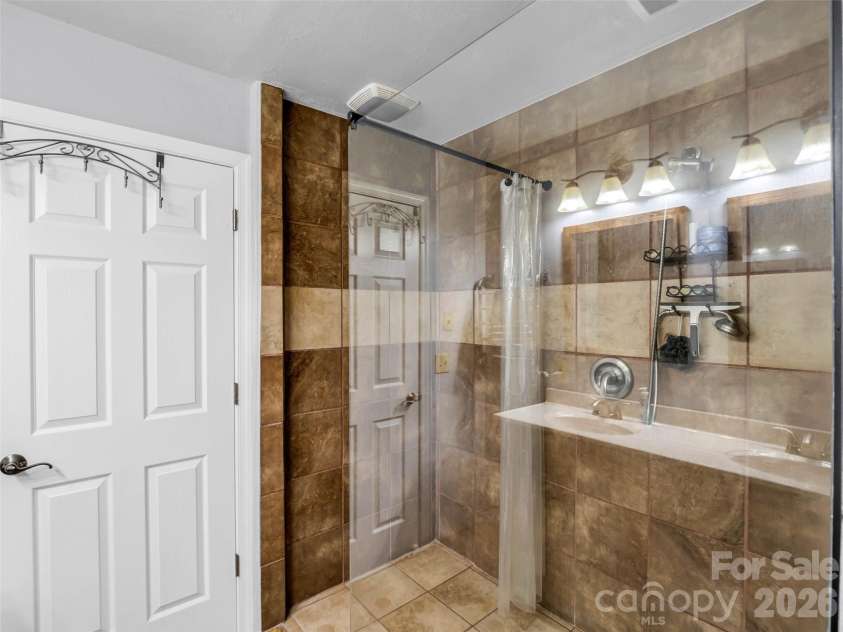 391 Clearwater Parkway, Rutherfordton, NC 28139.  MLS# CAR4385126, YatesRealty ID 25151. 
