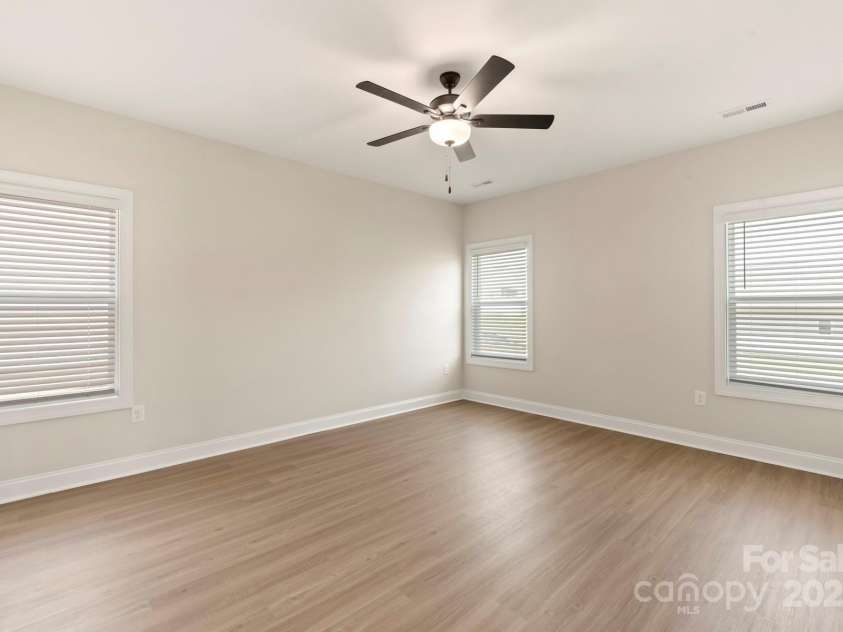 113 Sandypark Court, Troutman, NC 28166.  MLS# CAR4280420, YatesRealty ID 25152. 