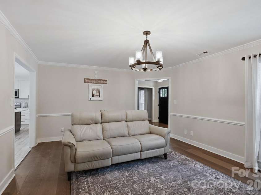 9918 Ridgemore Drive, Charlotte, NC 28277.  MLS# CAR4350332, YatesRealty ID 25152. 