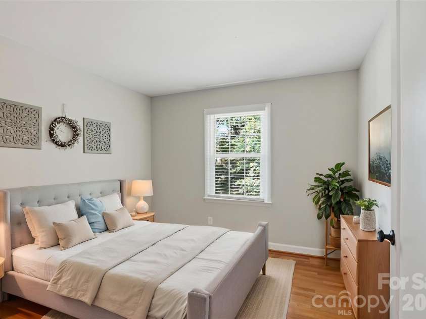 9918 Ridgemore Drive, Charlotte, NC 28277.  MLS# CAR4350332, YatesRealty ID 25152. 