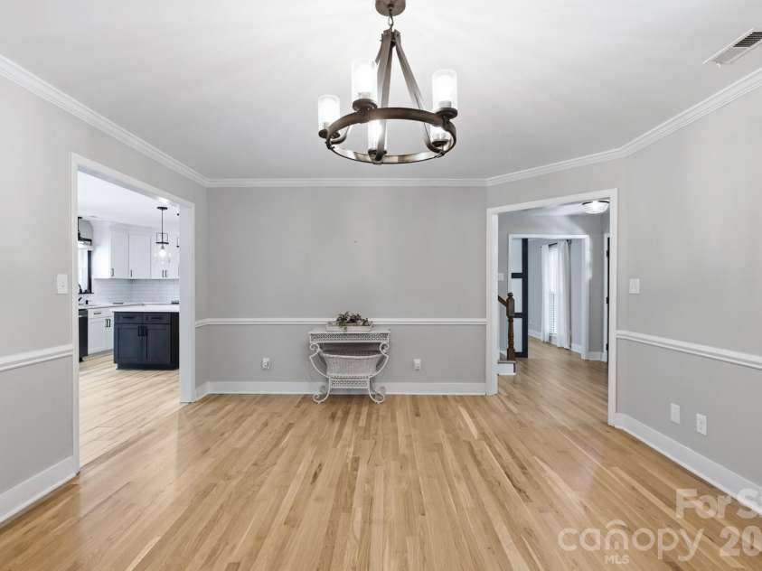 9918 Ridgemore Drive, Charlotte, NC 28277.  MLS# CAR4350332, YatesRealty ID 25152. 