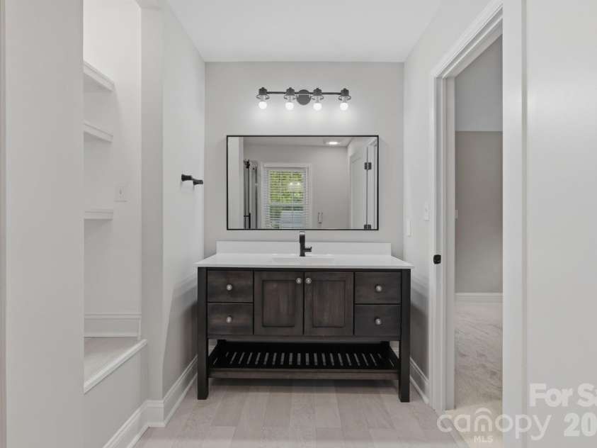 9918 Ridgemore Drive, Charlotte, NC 28277.  MLS# CAR4350332, YatesRealty ID 25152. 