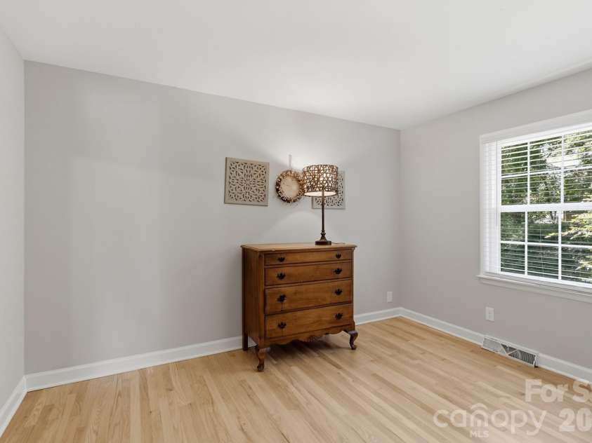 9918 Ridgemore Drive, Charlotte, NC 28277.  MLS# CAR4350332, YatesRealty ID 25152. 
