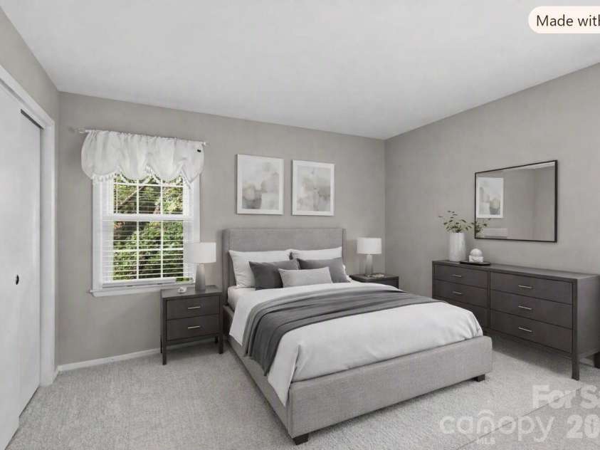 9918 Ridgemore Drive, Charlotte, NC 28277.  MLS# CAR4350332, YatesRealty ID 25152. 