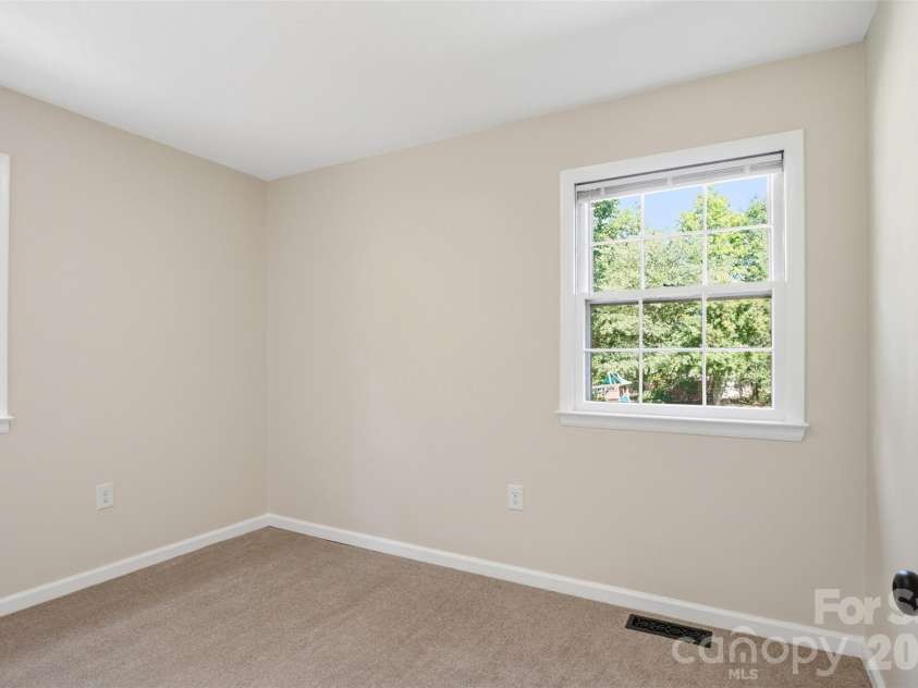 1903 Robyn Avenue, Shelby, NC 28152.  MLS# CAR4380582, YatesRealty ID 25153. 