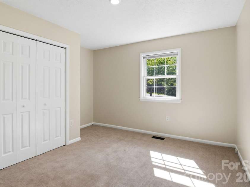 1903 Robyn Avenue, Shelby, NC 28152.  MLS# CAR4380582, YatesRealty ID 25153. 