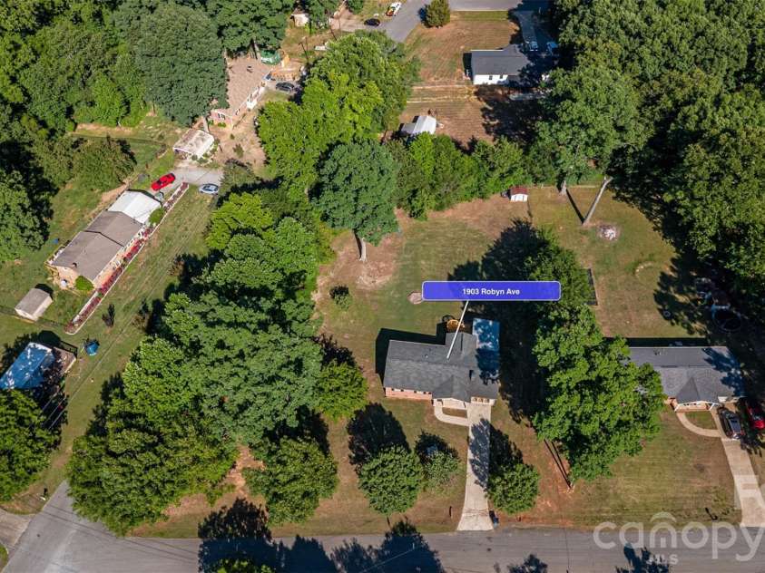 1903 Robyn Avenue, Shelby, NC 28152.  MLS# CAR4380582, YatesRealty ID 25153. 