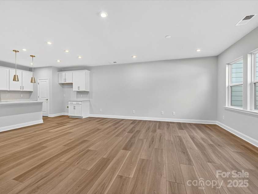 489 Nash Street, Fort Mill, SC 29715.  MLS# CAR4280067, YatesRealty ID 25154. Well Connected Living Spaces.