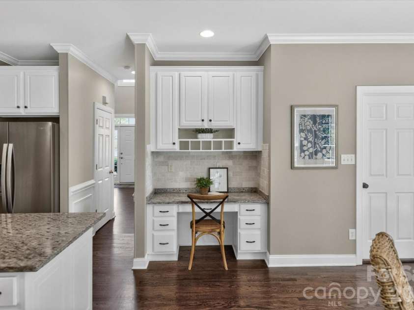 607 Birchwood Drive, Waxhaw, NC 28173.  MLS# CAR4383614, YatesRealty ID 25154. 
