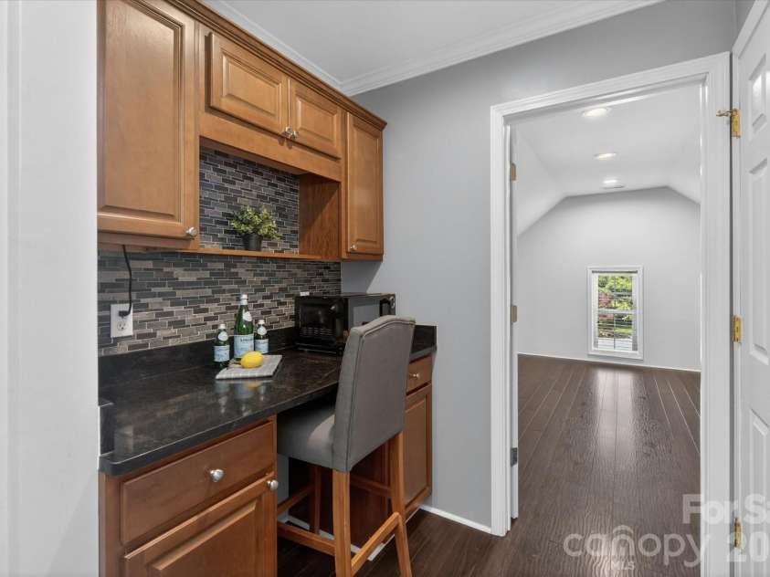 607 Birchwood Drive, Waxhaw, NC 28173.  MLS# CAR4383614, YatesRealty ID 25154. 
