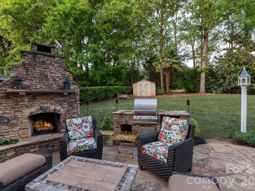 607 Birchwood Drive, Waxhaw, NC 28173.  MLS# CAR4383614, YatesRealty ID 25154. 