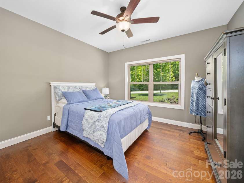 58 Sunny Morning Court, Hendersonville, NC 28792.  MLS# CAR4384357, YatesRealty ID 25156. 