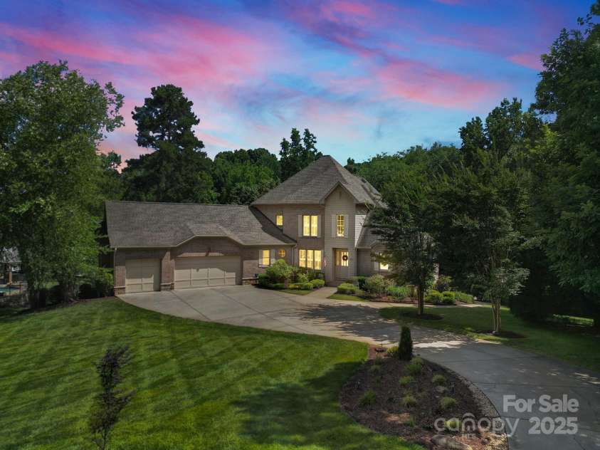 166 Atlantic Way, Mooresville, NC 28117.  MLS# CAR4277793, YatesRealty ID 25158. 