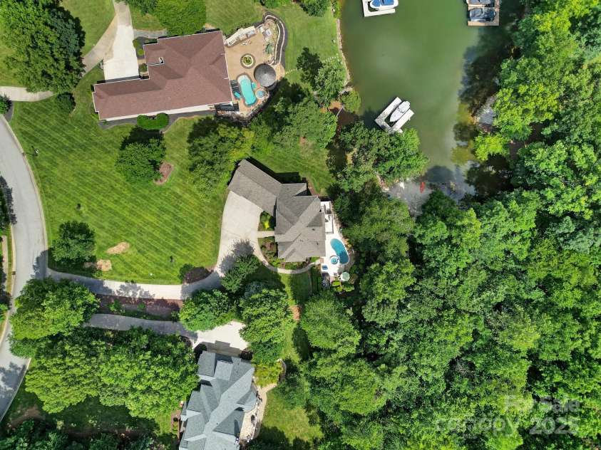 166 Atlantic Way, Mooresville, NC 28117.  MLS# CAR4277793, YatesRealty ID 25158. 