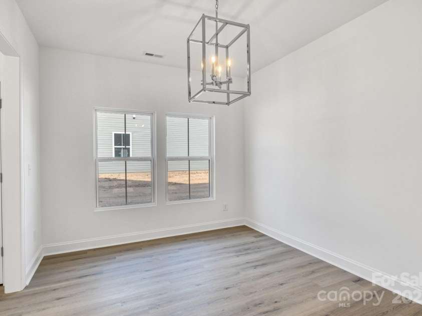 465 Contentment Court, Kannapolis, NC 28081.  MLS# CAR4280489, YatesRealty ID 25159. 