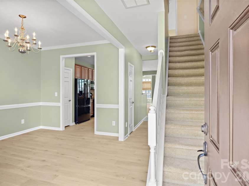 9548 Birkwood Court, Charlotte, NC 28278.  MLS# CAR4363616, YatesRealty ID 25159. 