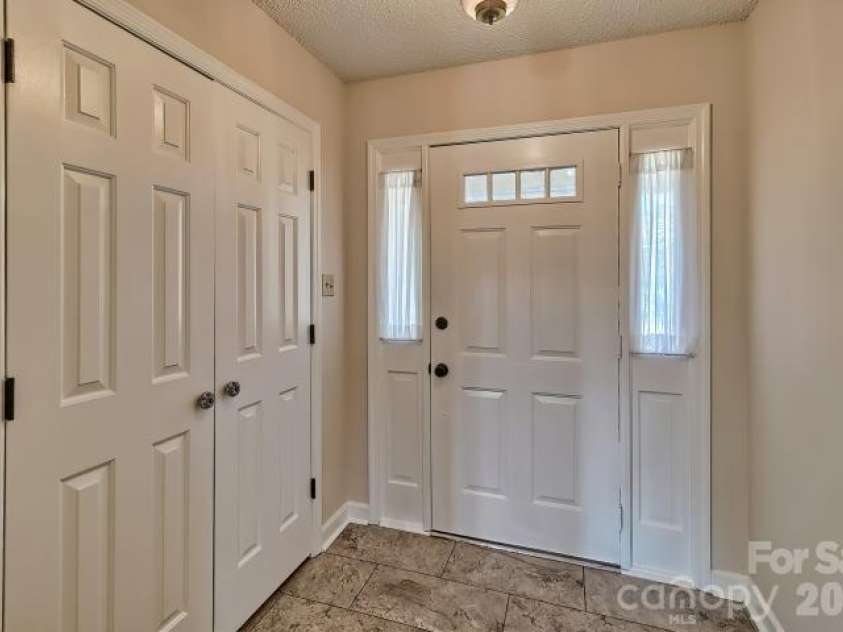 1139 Merribrook Lane, Lancaster, SC 29720.  MLS# CAR4334036, YatesRealty ID 2516. 