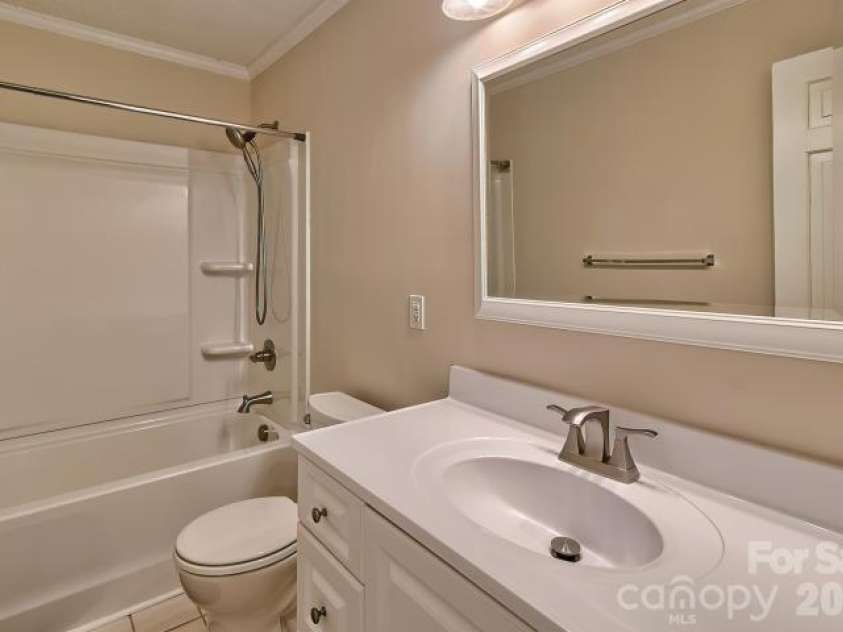 1139 Merribrook Lane, Lancaster, SC 29720.  MLS# CAR4334036, YatesRealty ID 2516. 