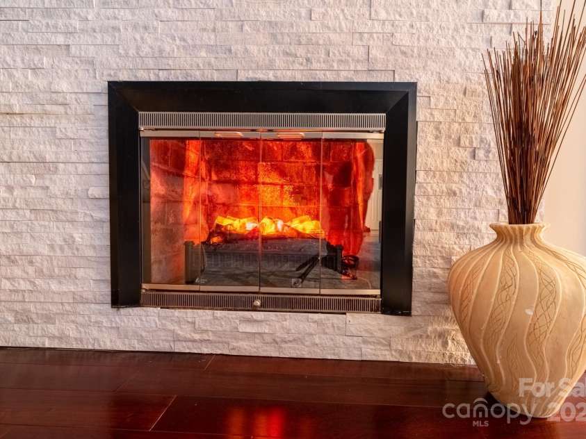 3711 Davis Drive, Charlotte, NC 28270.  MLS# CAR4274026, YatesRealty ID 2516. 