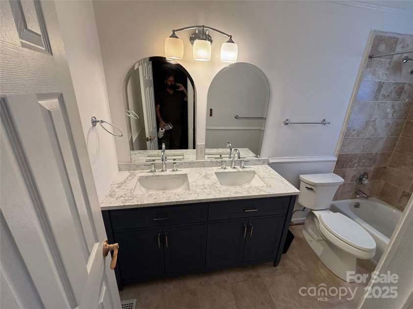 3711 Davis Drive, Charlotte, NC 28270.  MLS# CAR4274026, YatesRealty ID 2516. 