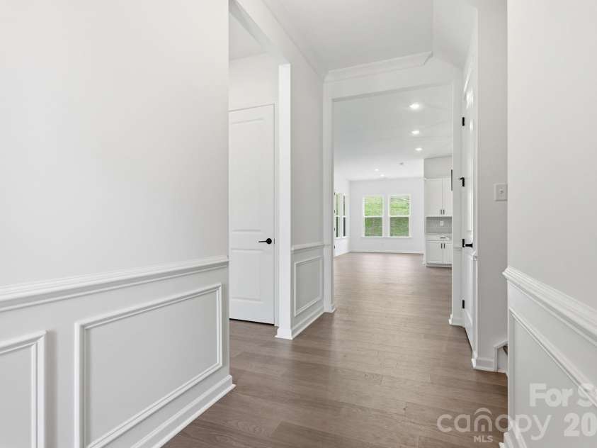5068 Duval Circle, Tega Cay, SC 29708.  MLS# CAR4329957, YatesRealty ID 25162. 5068 Duval Circle ~ Ready Now