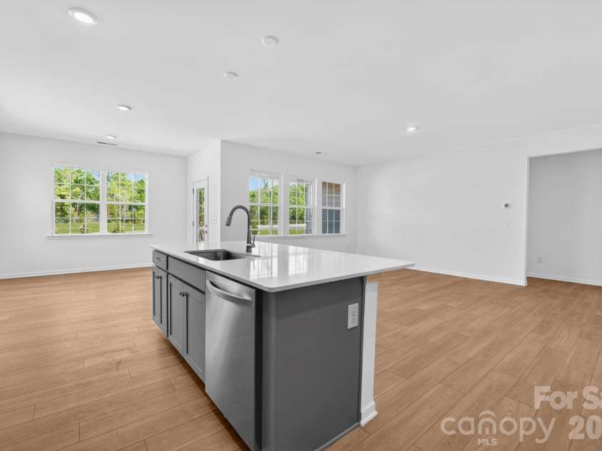 7618 Cotton Crest Lane, Lancaster, SC 29720.  MLS# CAR4382719, YatesRealty ID 25165. 