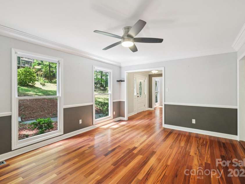 8 Hickory Ridge Court, Clover, SC 29710.  MLS# CAR4276802, YatesRealty ID 25166. 