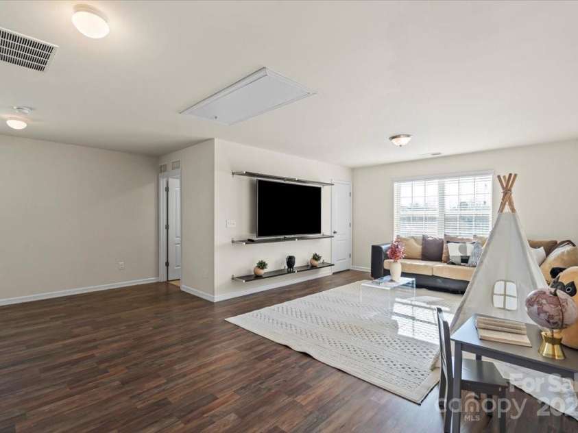 5703 Eleanor Rigby Road, Charlotte, NC 28278.  MLS# CAR4232389, YatesRealty ID 2517. 