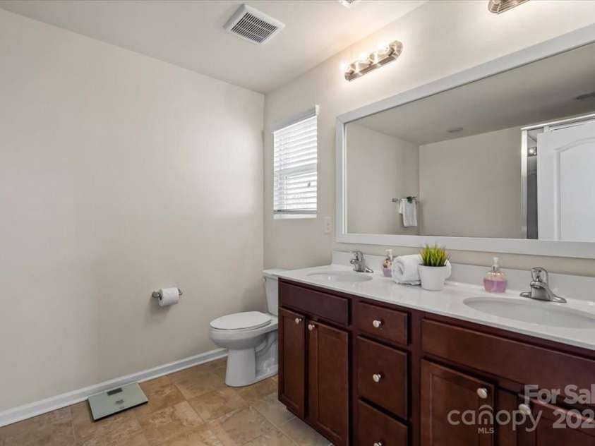 5703 Eleanor Rigby Road, Charlotte, NC 28278.  MLS# CAR4232389, YatesRealty ID 2517. 