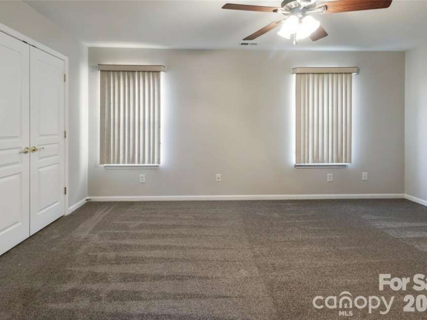 317 Ashton Bluff Circle, Mount Holly, NC 28120.  MLS# CAR4353434, YatesRealty ID 25172. 