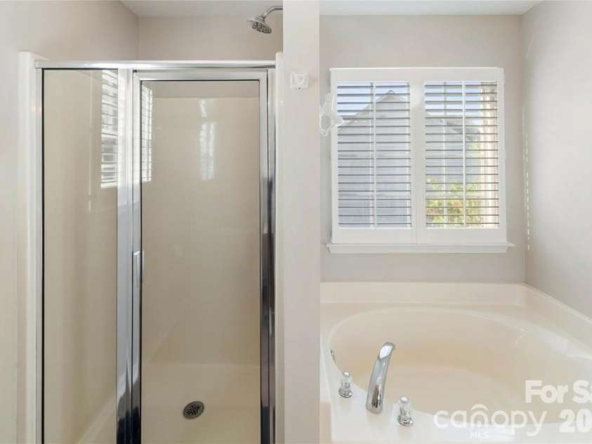 317 Ashton Bluff Circle, Mount Holly, NC 28120.  MLS# CAR4353434, YatesRealty ID 25172. 