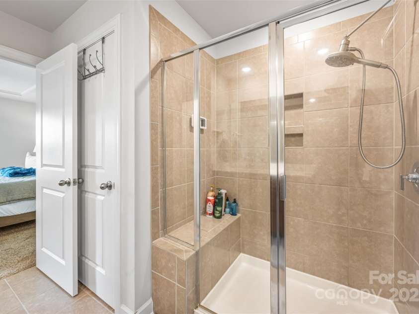 11965 Hambright Road, Huntersville, NC 28078.  MLS# CAR4293527, YatesRealty ID 25174. 