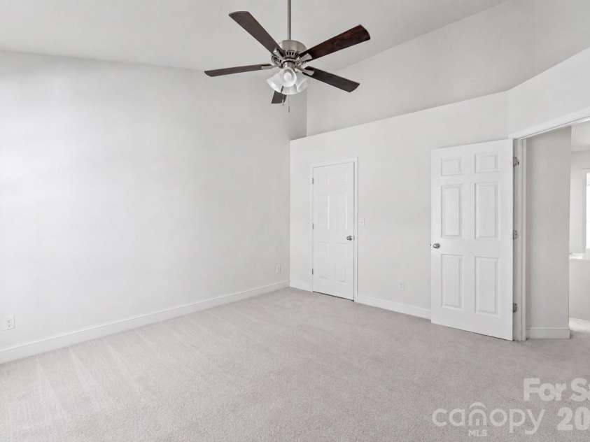 1707 Kashmir White Lane, Fort Mill, SC 29708.  MLS# CAR4382077, YatesRealty ID 25174. 