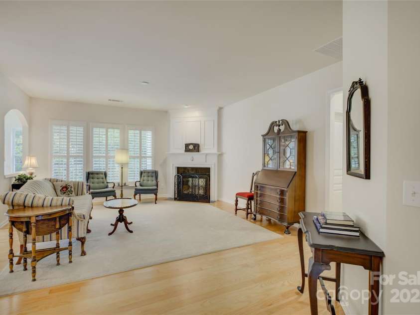 4004 Twiddy Street, Fort Mill, SC 29707.  MLS# CAR4279197, YatesRealty ID 25176. Great Room with Corner Fireplace.