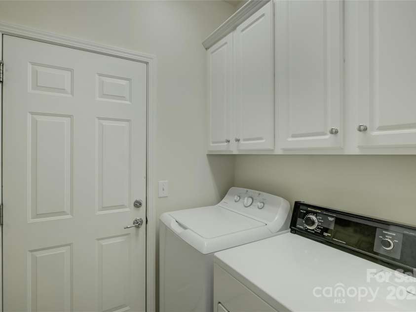 4004 Twiddy Street, Fort Mill, SC 29707.  MLS# CAR4279197, YatesRealty ID 25176. Laundry Room.
