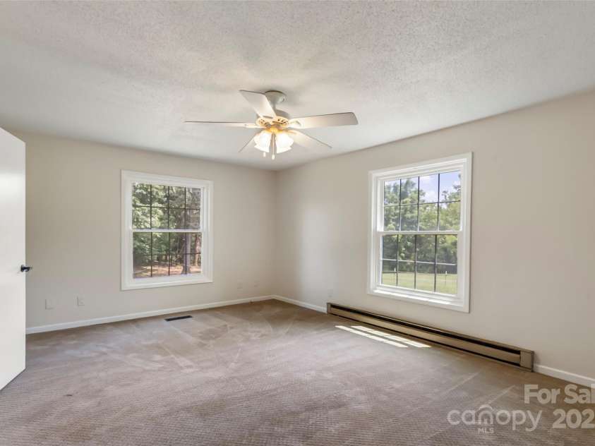 107 Dale Circle, Morganton, NC 28655.  MLS# CAR4280620, YatesRealty ID 25178. 