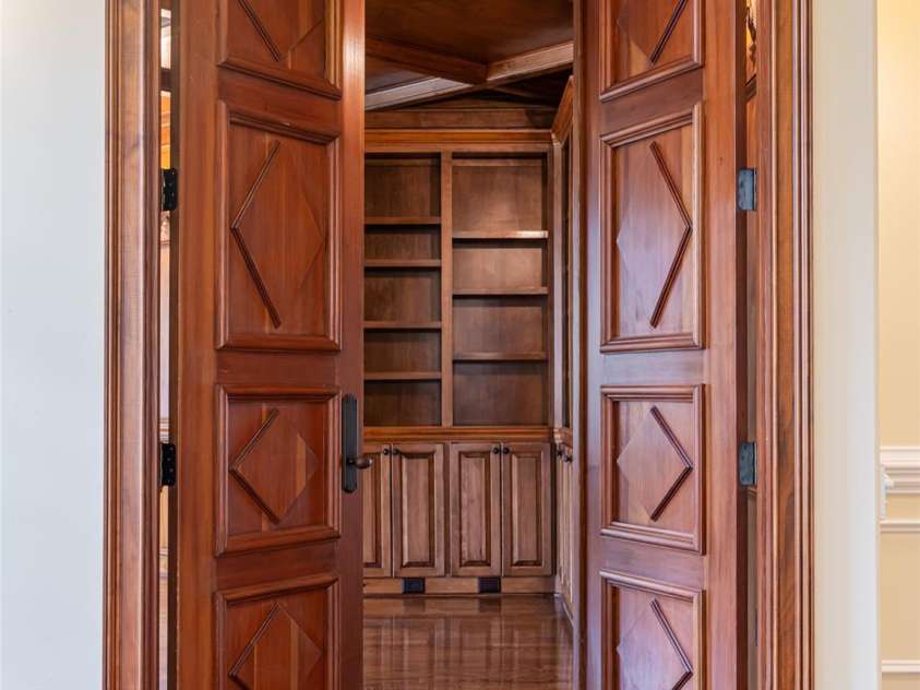 10 Walnut Lane, Fletcher, NC 28732.  MLS# CAR4333639, YatesRealty ID 2518. 