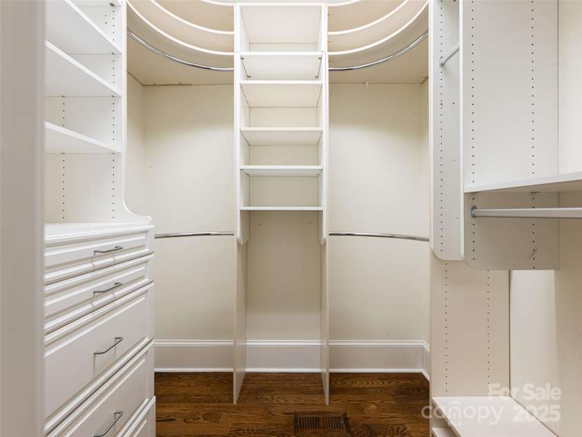 10 Walnut Lane, Fletcher, NC 28732.  MLS# CAR4333639, YatesRealty ID 2518. 