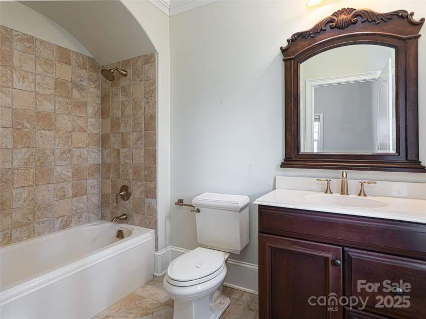 10 Walnut Lane, Fletcher, NC 28732.  MLS# CAR4333639, YatesRealty ID 2518. 