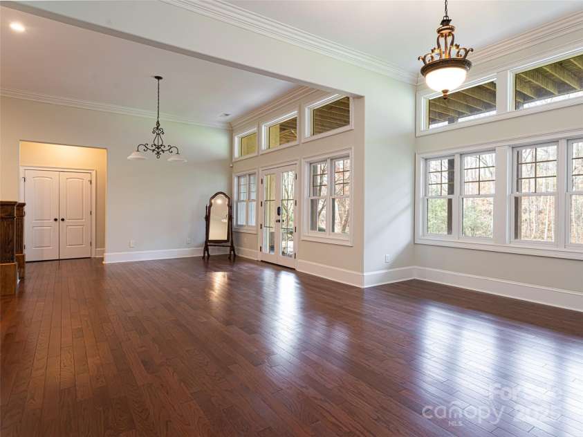 10 Walnut Lane, Fletcher, NC 28732.  MLS# CAR4333639, YatesRealty ID 2518. 