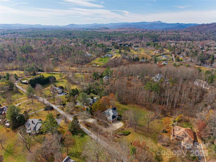 10 Walnut Lane, Fletcher, NC 28732.  MLS# CAR4333639, YatesRealty ID 2518. 