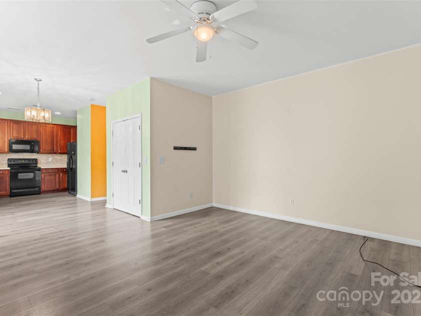 6734 Thistle Down Drive, Harrisburg, NC 28075.  MLS# CAR4278560, YatesRealty ID 25180. 