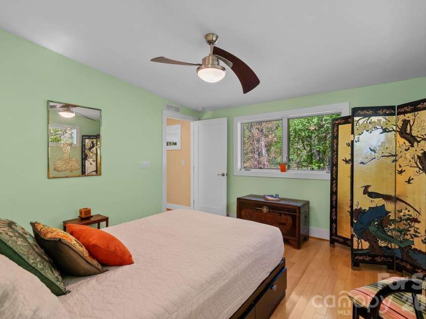 404 Amanda Drive, Mars Hill, NC 28754.  MLS# CAR4374158, YatesRealty ID 25181. Bedroom 4
