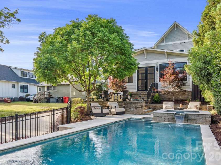 351 Delburg Street, Davidson, NC 28036.  MLS# CAR4375169, YatesRealty ID 25182. Rear Yard