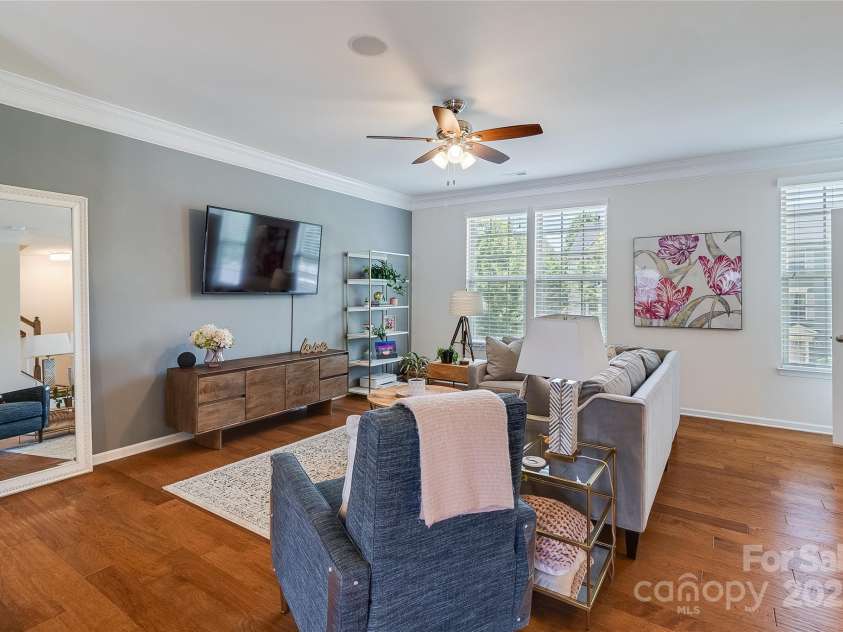 4060 Zilker Park Drive, Charlotte, NC 28217.  MLS# CAR4264904, YatesRealty ID 25182. 