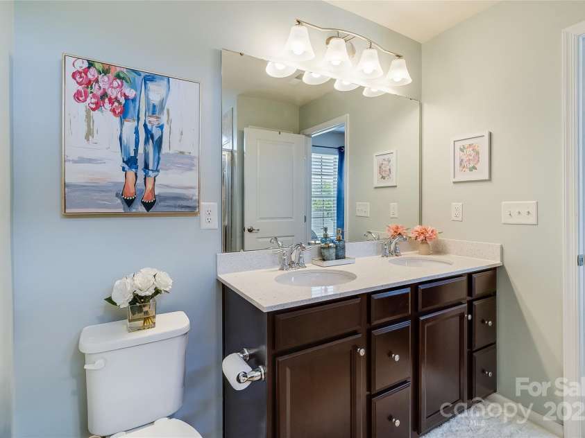 4060 Zilker Park Drive, Charlotte, NC 28217.  MLS# CAR4264904, YatesRealty ID 25182. 