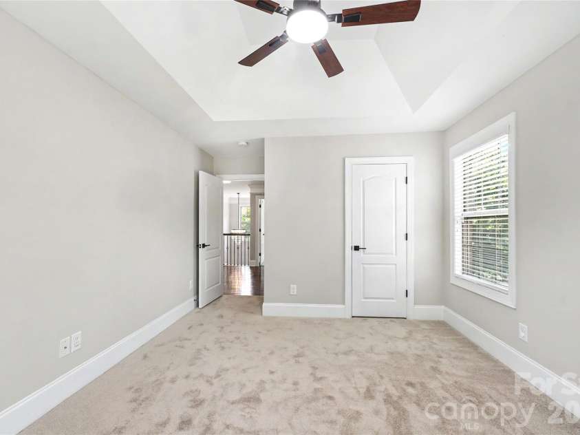 4624 Pebble Run Drive, Matthews, NC 28105.  MLS# CAR4383386, YatesRealty ID 25185. 