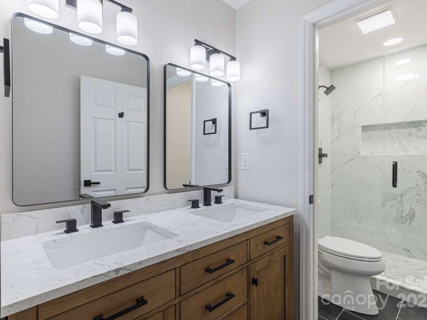 712 Mallard Head Lane, Mooresville, NC 28117.  MLS# CAR4267076, YatesRealty ID 25185. 